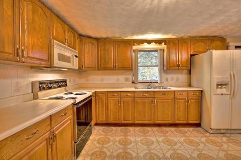 4 Pond View Dr, Coventry, RI 02816 photo 10