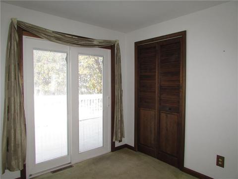374 Grandview Ave, Woonsocket, RI 02895 photo 10