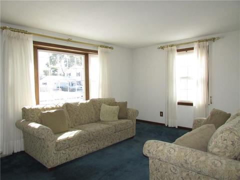 374 Grandview Ave, Woonsocket, RI 02895 photo 9