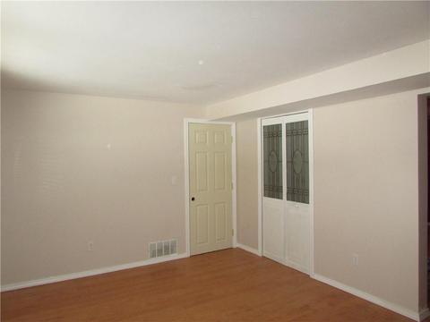 374 Grandview Ave, Woonsocket, RI 02895 photo 14