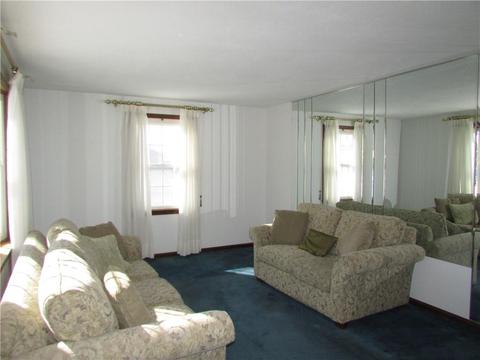 374 Grandview Ave, Woonsocket, RI 02895 photo 8