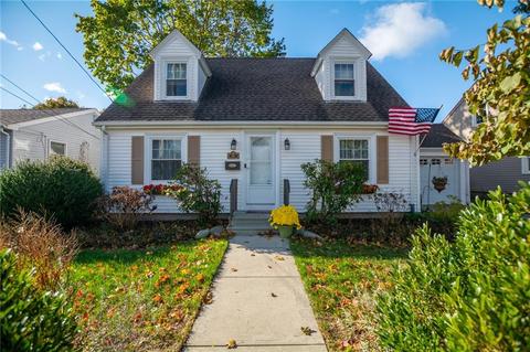 20 Draper Ave, Warwick, RI 02889 photo 1