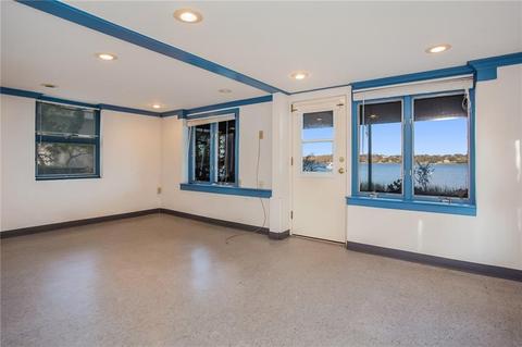 22 Everett Ave, Bristol, RI 02809 photo 20