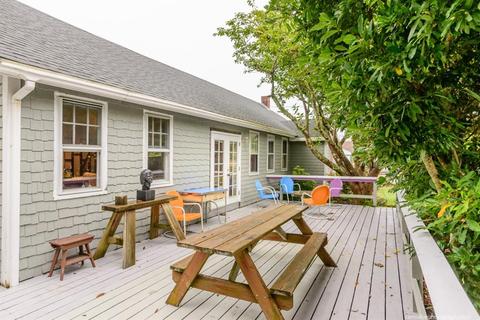 186 E Main Rd, Little Compton, RI 02837 photo 5