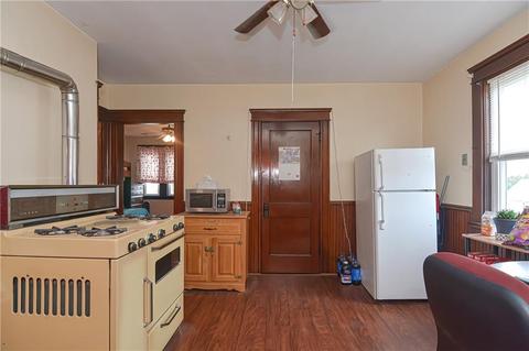 731 Grove St, Woonsocket, RI 02895 photo 9