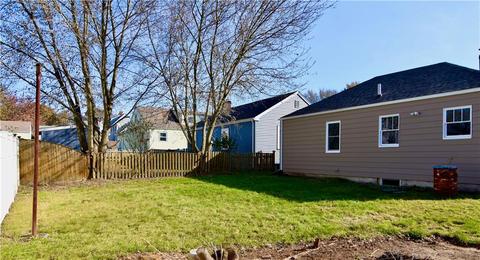 960 Diamond Hill Rd, Woonsocket, RI 02895 photo 4