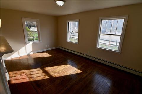 960 Diamond Hill Rd, Woonsocket, RI 02895 photo 9