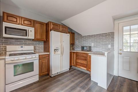 224 Estes St, Woonsocket, RI 02895 photo 6