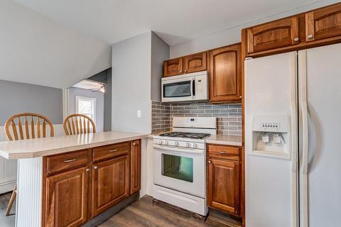 224 Estes St, Woonsocket, RI 02895 photo 4