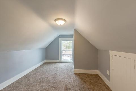 224 Estes St, Woonsocket, RI 02895 photo 17