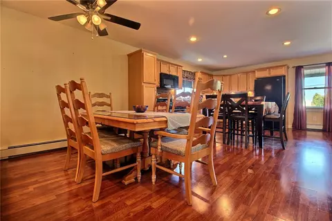 95 John St, Westerly, RI 02891 photo 12