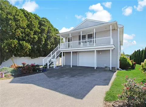95 John St, Westerly, RI 02891 photo 1