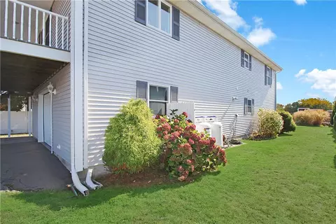 95 John St, Westerly, RI 02891 photo 23