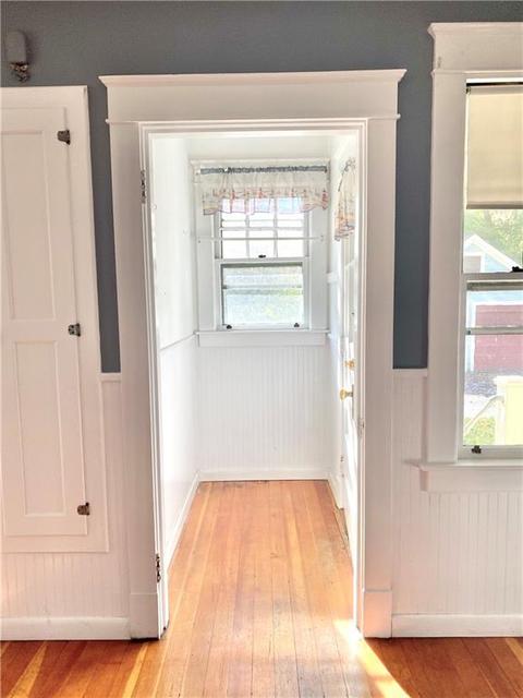 29 Cross St, Westerly, RI 02891 photo 9