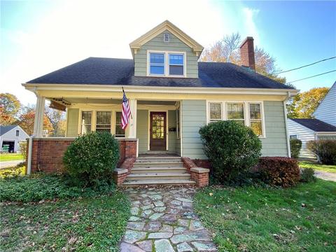 29 Cross St, Westerly, RI 02891 photo 1