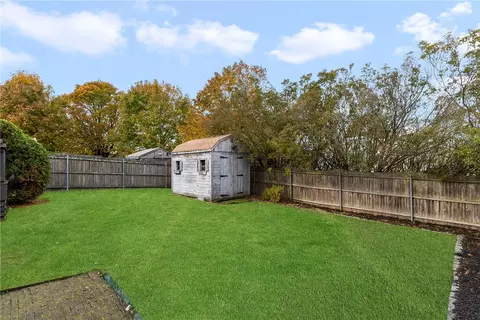 6 Grimshaw Pl, Warwick, RI 02889 photo 32