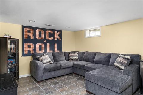 139 Grandview Ave, Woonsocket, RI 02895 photo 24