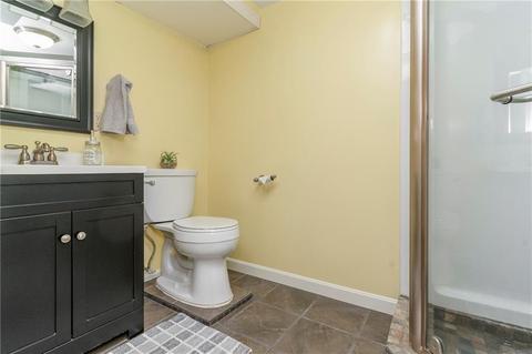 139 Grandview Ave, Woonsocket, RI 02895 photo 23