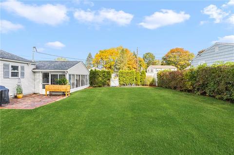 139 Grandview Ave, Woonsocket, RI 02895 photo 37