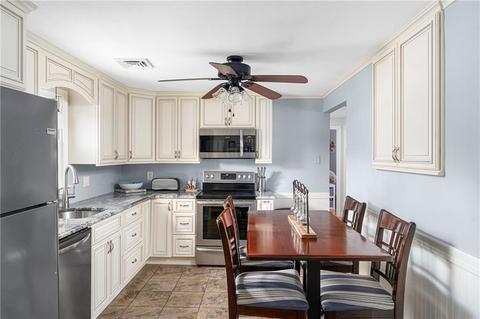 139 Grandview Ave, Woonsocket, RI 02895 photo 7