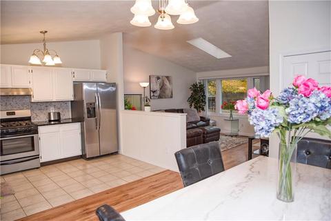 99 Haven St, Warwick, RI 02889 photo 13