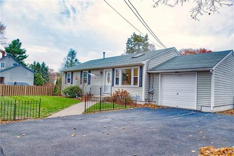 99 Haven St, Warwick, RI 02889 photo 2