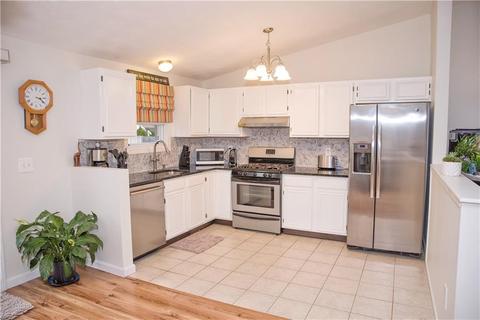 99 Haven St, Warwick, RI 02889 photo 15