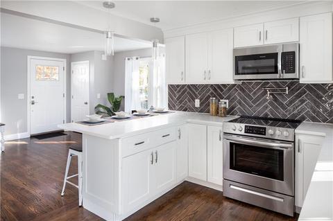 191 Oak Tree Ave, Warwick, RI 02886 photo 8