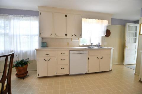 56 Winthrop Rd, Warwick, RI 02888 photo 11