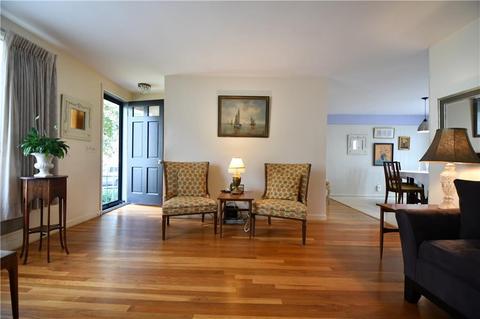 56 Winthrop Rd, Warwick, RI 02888 photo 3