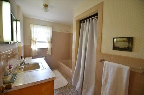 56 Winthrop Rd, Warwick, RI 02888 photo 21