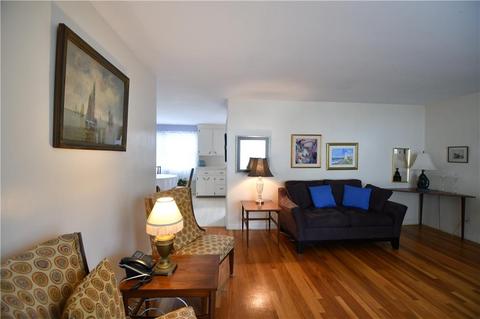 56 Winthrop Rd, Warwick, RI 02888 photo 5