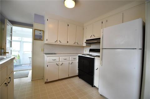 56 Winthrop Rd, Warwick, RI 02888 photo 12