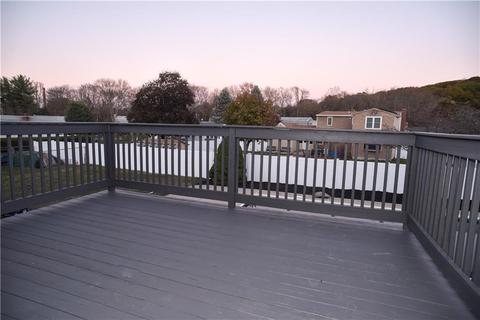 96 Ray Ave, Woonsocket, RI 02895 photo 13