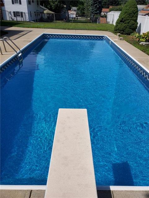96 Ray Ave, Woonsocket, RI 02895 photo 5