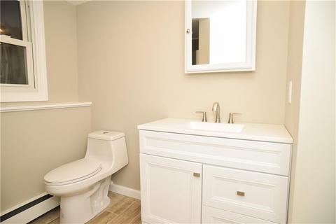 96 Ray Ave, Woonsocket, RI 02895 photo 26