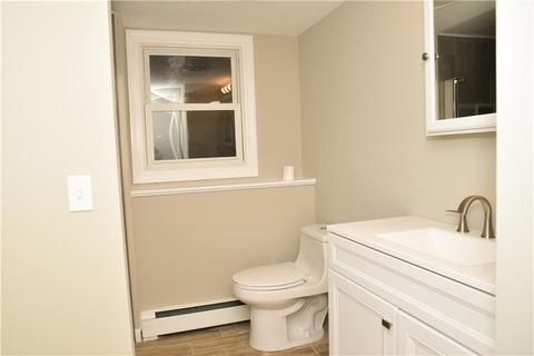 96 Ray Ave, Woonsocket, RI 02895 photo 17