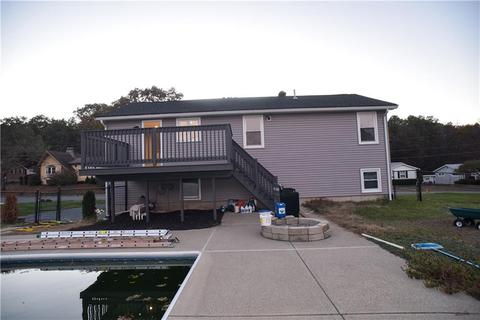 96 Ray Ave, Woonsocket, RI 02895 photo 12