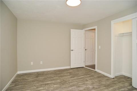96 Ray Ave, Woonsocket, RI 02895 photo 18