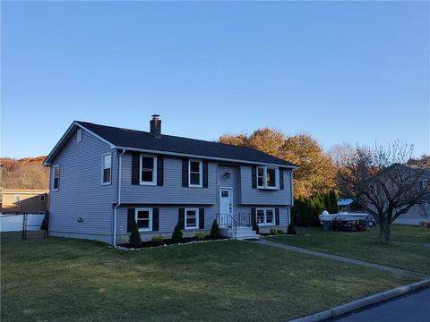96 Ray Ave, Woonsocket, RI 02895 photo 2