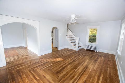 239 Bailey St, Woonsocket, RI 02895 photo 3