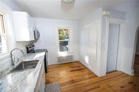 239 Bailey St, Woonsocket, RI 02895 photo 7