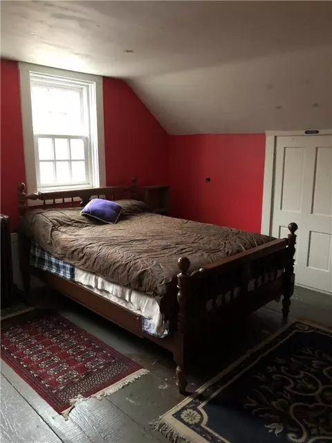 89 E Killingly Rd, Foster, RI 02825 photo 24