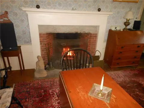 89 E Killingly Rd, Foster, RI 02825 photo 9