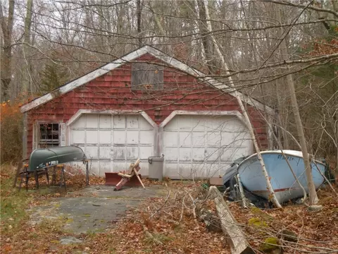 89 E Killingly Rd, Foster, RI 02825 photo 35