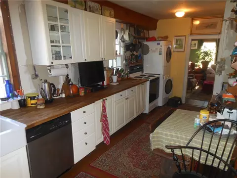 89 E Killingly Rd, Foster, RI 02825 photo 17