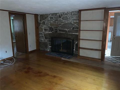 160 Chestnut Oak Rd, Glocester, RI 02814 photo 8