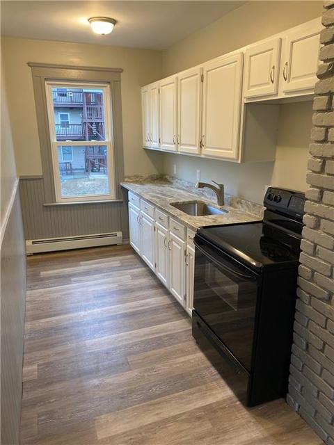 27 Gaulin Ave, Woonsocket, RI 02895 photo 10