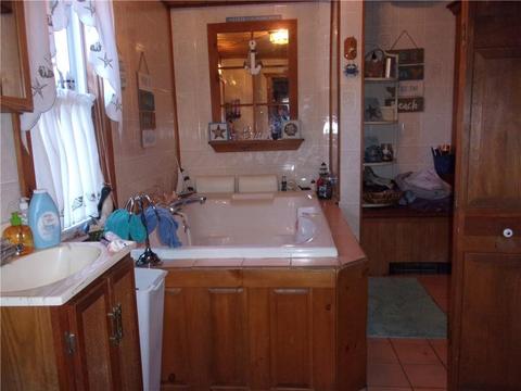 84 Benefit St, Woonsocket, RI 02895 photo 21