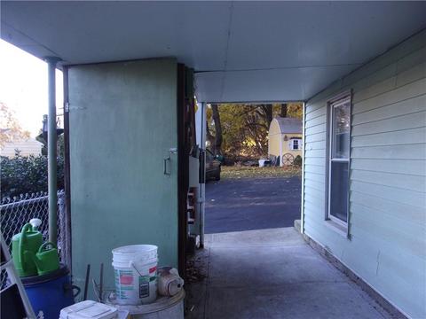 84 Benefit St, Woonsocket, RI 02895 photo 32